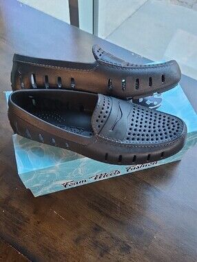 Floafers Size 11 Men's Black Breathable Slip-On Loafers NEW